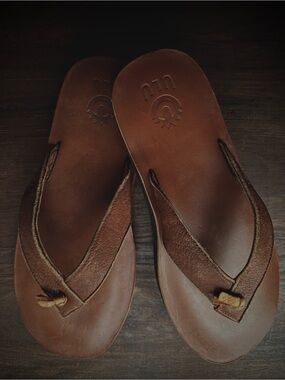 Ulu Full-Grain Leather Knotted Flip Flops | Tan | Men’s 9